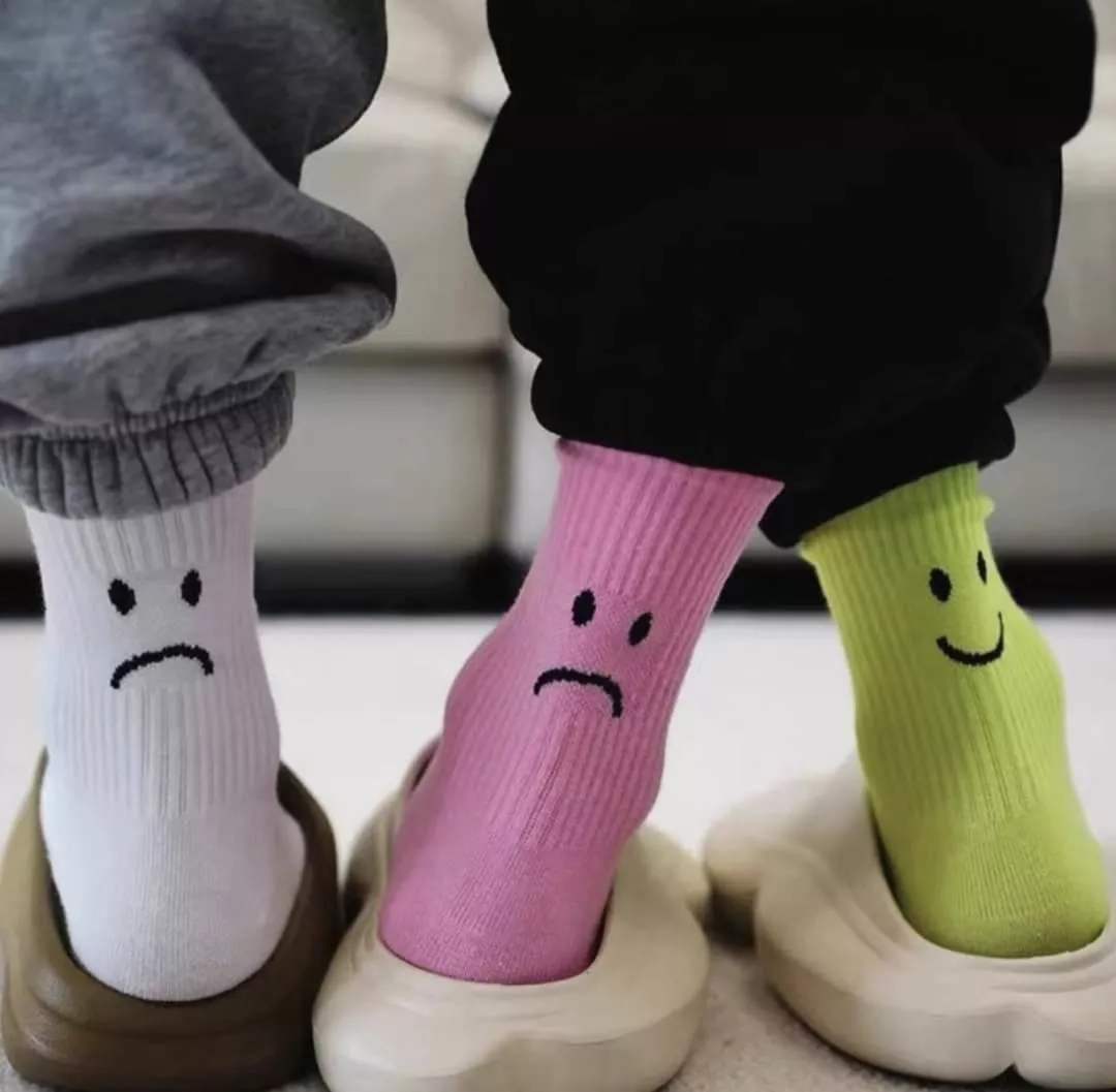 日系後腳跟心情表情短襪
