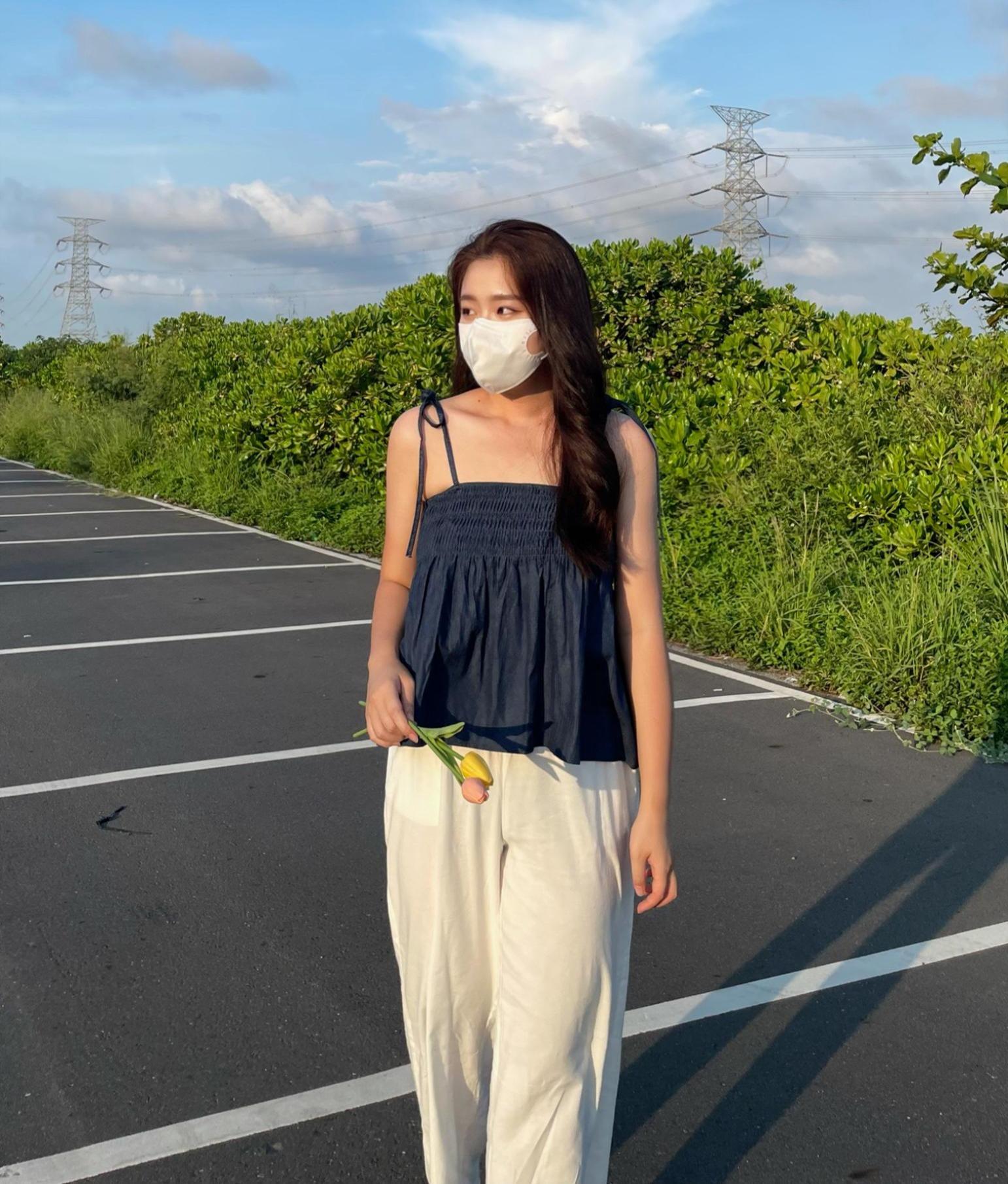 現貨/細肩綁帶牛仔背心