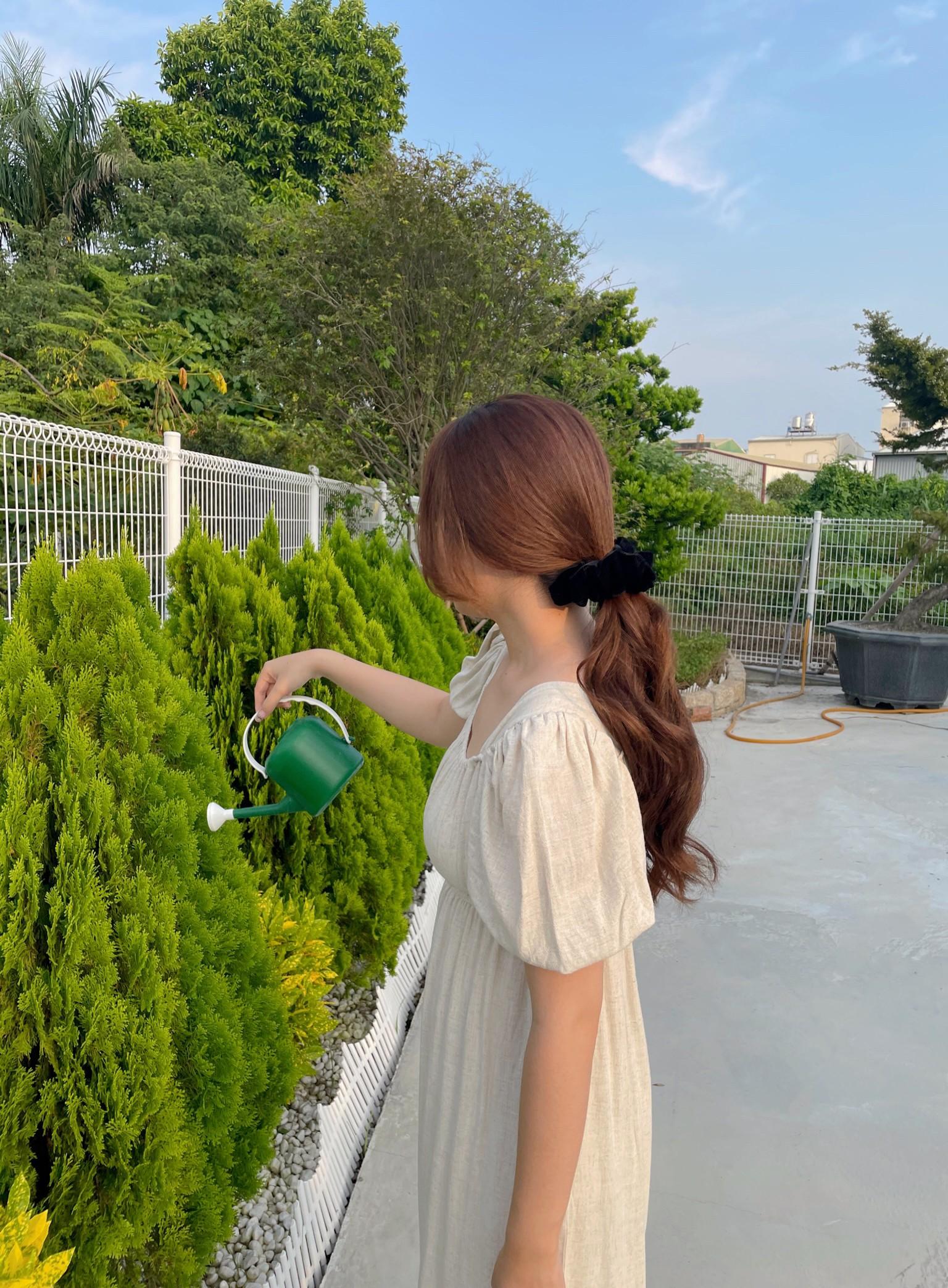 短袖棉麻寬鬆連身褲 杏色