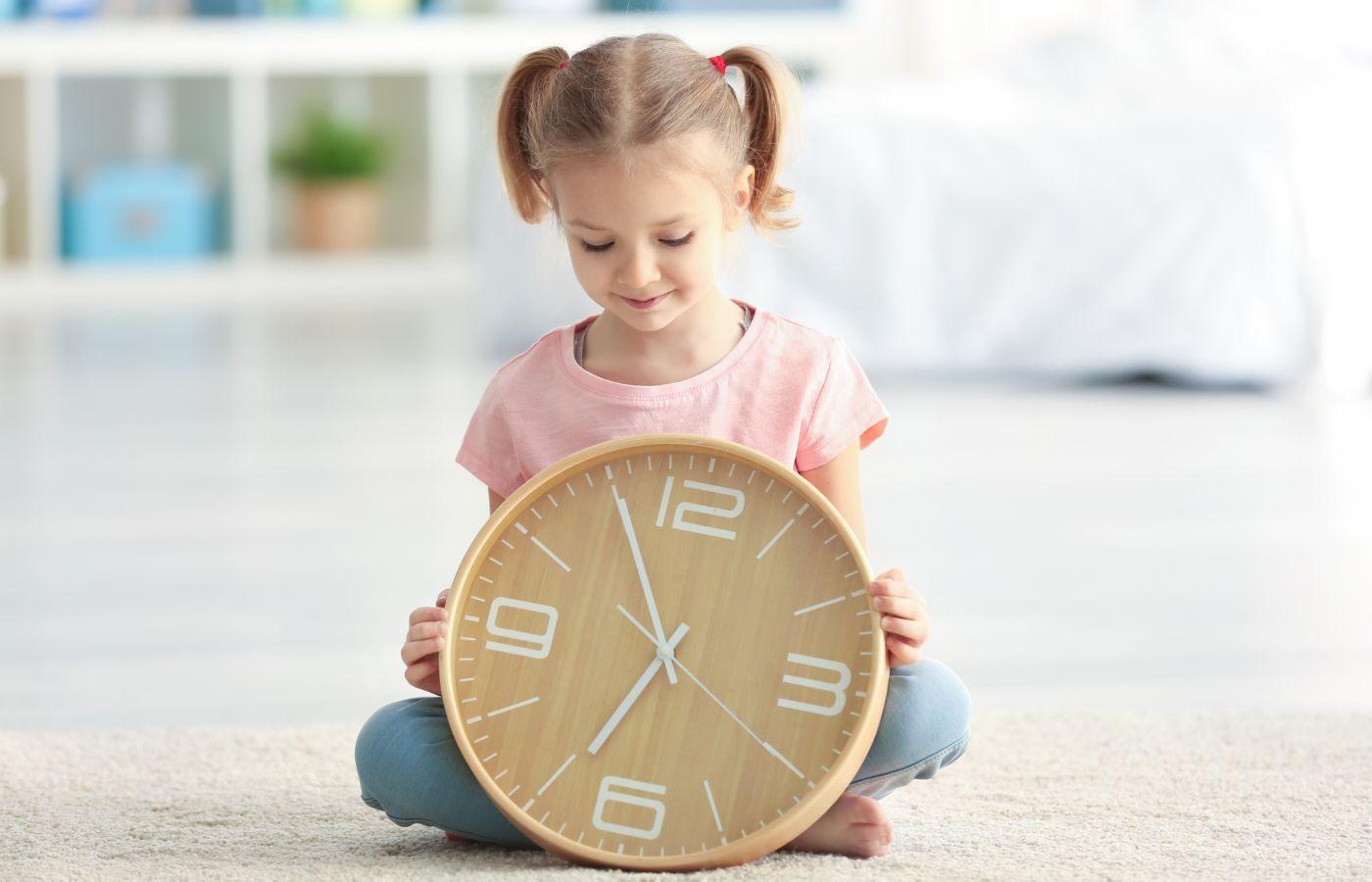 教小孩看讀時鐘好簡單! 培養孩子規律守時的生活好秩序