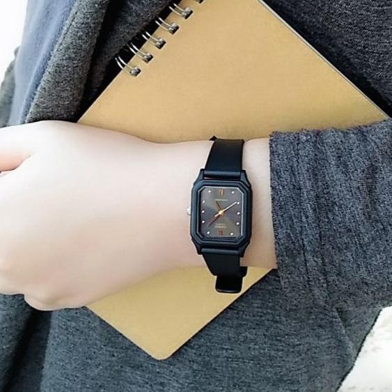 CASIO復古型石英錶 經緯度鐘錶 淑女小款超薄兒童錶 韓國代購精品 附台灣卡西歐公司保固卡【↘對折價】LQ-142E