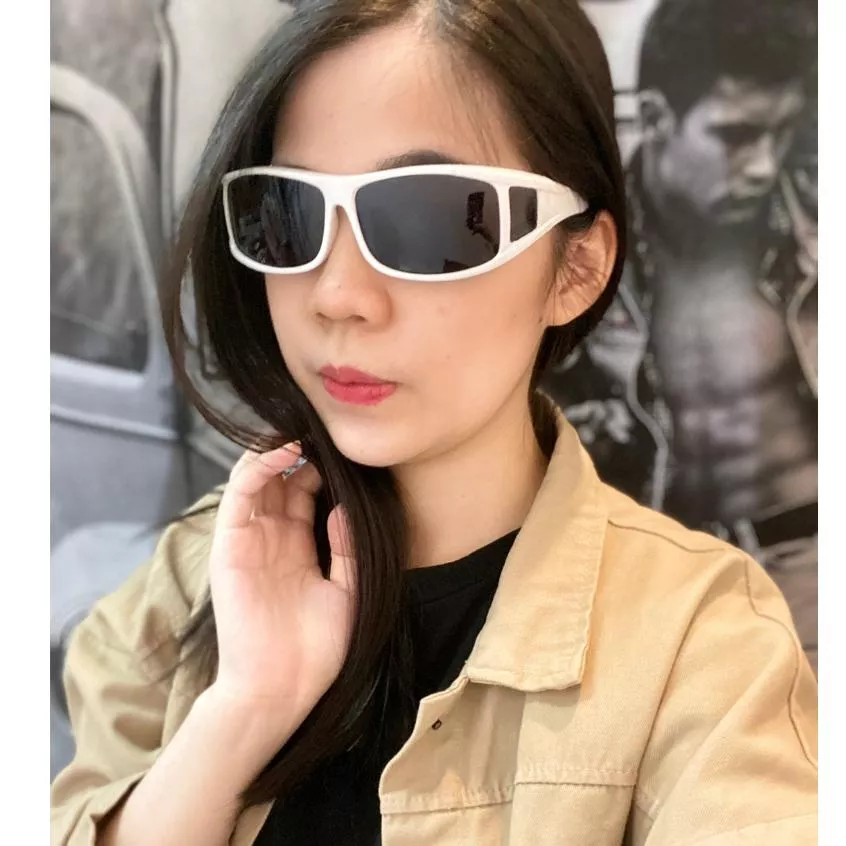 偏光太陽眼鏡專賣店【現貨台灣製】UV400近視族包覆型套鏡 自行車重機車隊防風防蚊蟲加大包覆 開車出國水上運動3334