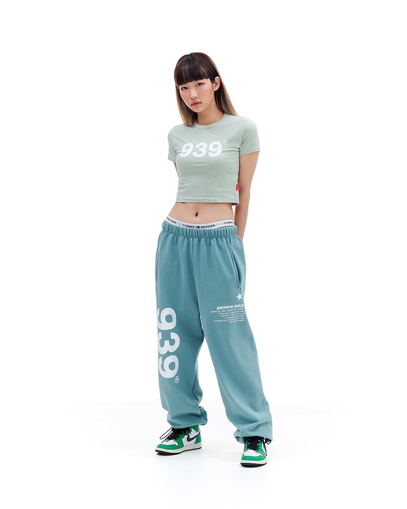 ARCHIVE BOLD 939 LOGO CROP 短版上衣