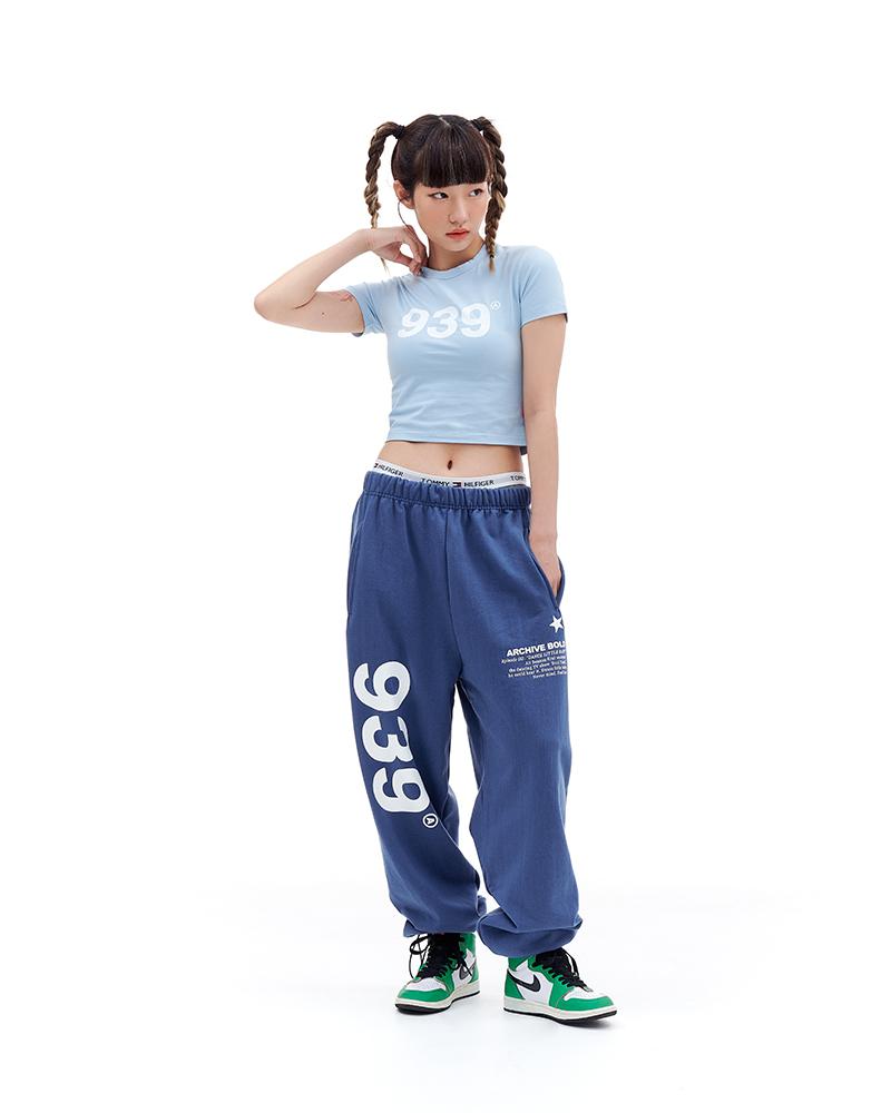 ARCHIVE BOLD 939 LOGO CROP 短版上衣