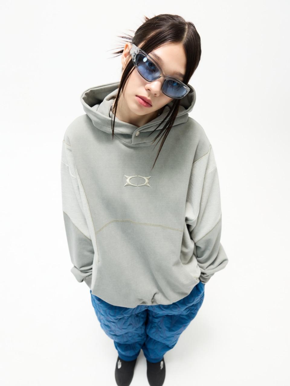 CRITIC INCISION PIGMENT HOODIE帽Tee