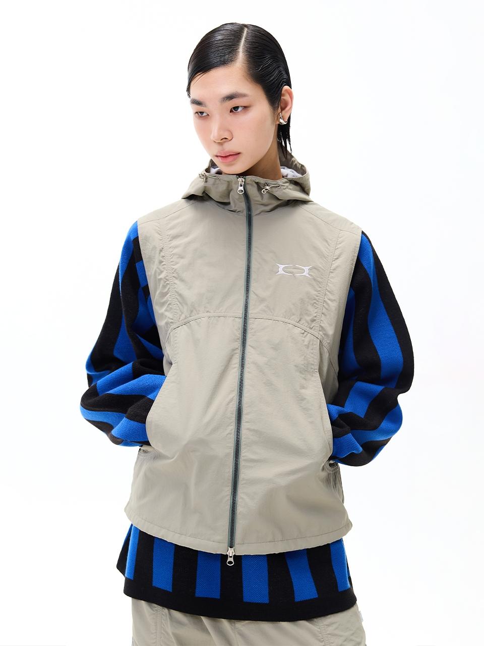 CRITIC GLOSSY HOOD VEST連帽開衫尼龍背心