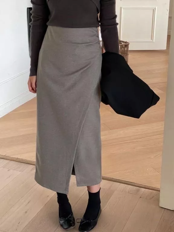 AW124顯瘦爆款厚毛呢抓皺裙