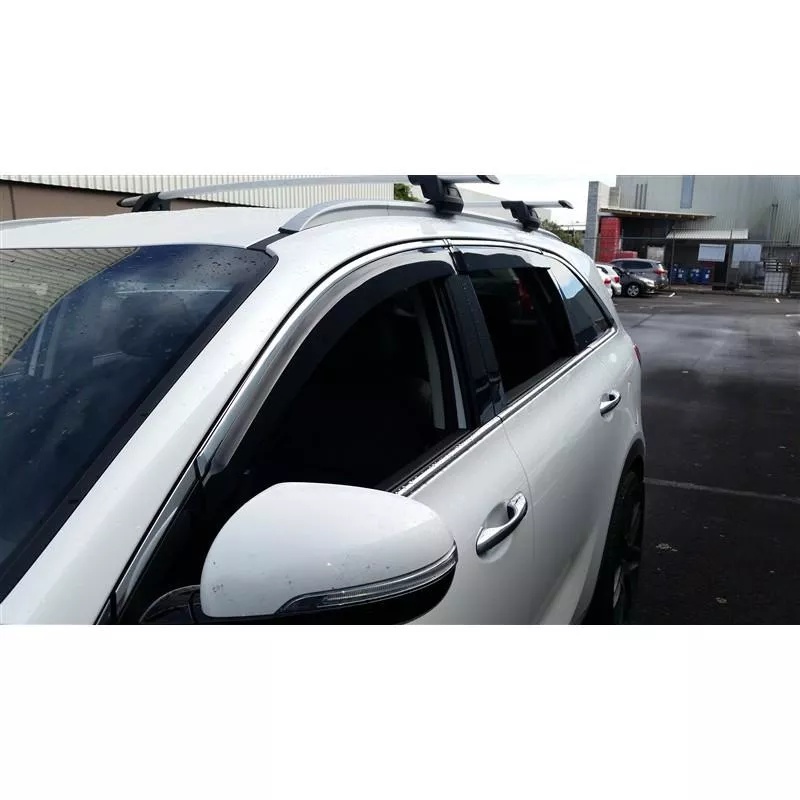 高雄門市 台灣製造晴雨窗KIA2020年SORENTO含15MM飾條 COW