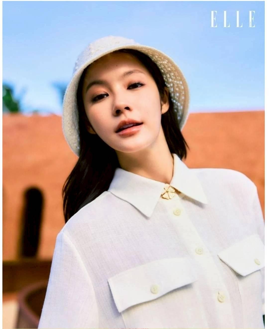 預購  Elle Thailand 雜誌  NamtanTipnaree  Pluto  冥王星愛戀  NamtanFilm