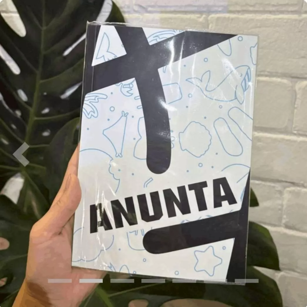 預購25天到貨  ANUNTA 筆記本  390元  3 種封面款式： 學姐愛我可以嗎