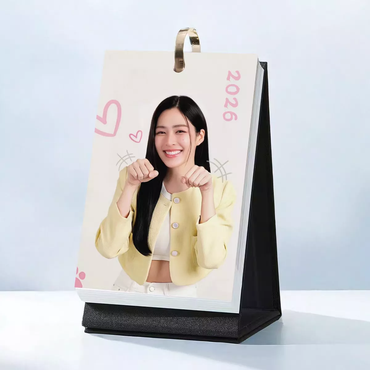 預購20天到貨  鄺玲玲2026桌曆周曆54張  -------    lingorm 我們的秘密 