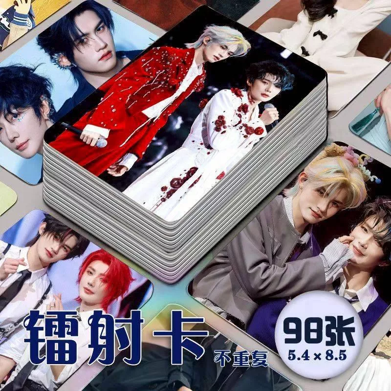 吾岸雲旗郝熠然鐳射小卡包含演唱會96張--------#樊霄雲旗 #郝熠然游書朗  四面佛