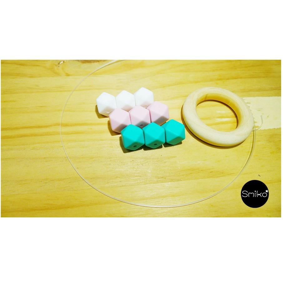 Smiko腸腸妞【5N7204】菱形咬咬樂+木圈DIY材料包 串珠/手作/寶寶