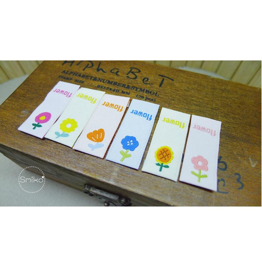 Smiko腸腸妞【5K2U31】15mm對折FLOWER花兒電繡布標 圍兜/平安符袋/背包/織標/手作包包/手作/DIY