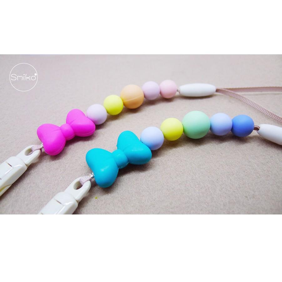 Smiko腸腸妞【5N1A07】25CM蝴蝶結QQ樂奶嘴鏈材料包 串珠/手作/寶寶/DIY