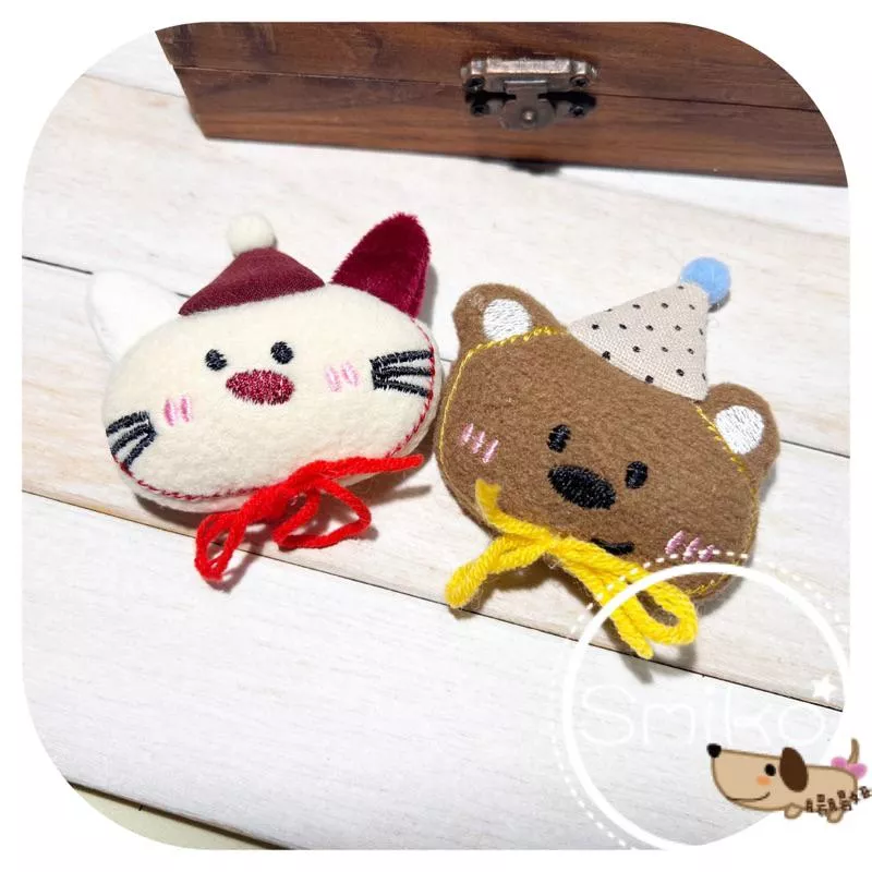 Smiko腸腸妞🌟7x8CM可愛派對小熊貓貓毛絨掛飾 手作DIY 韓系裝飾 文創禮物 療癒小物 毛絨娃娃 可愛擺飾 配件