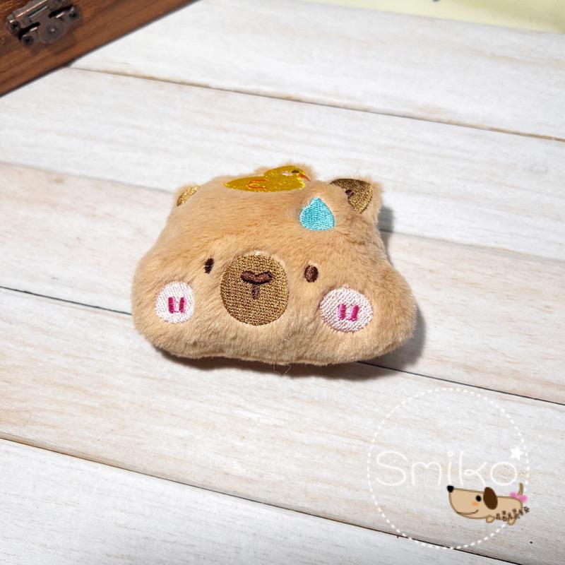 Smiko腸腸妞🌟可愛刺繡卡皮巴拉毛絨掛飾 療癒水豚君 DIY材料 裝飾擺飾 禮物