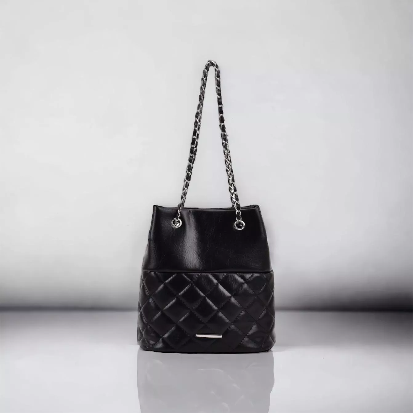 早鳥9折 輕盈菱格小水桶（預購款）