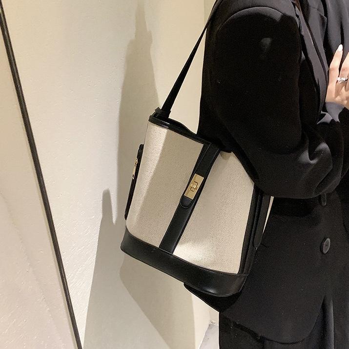 早鳥9折 法式金釦帆布大水桶