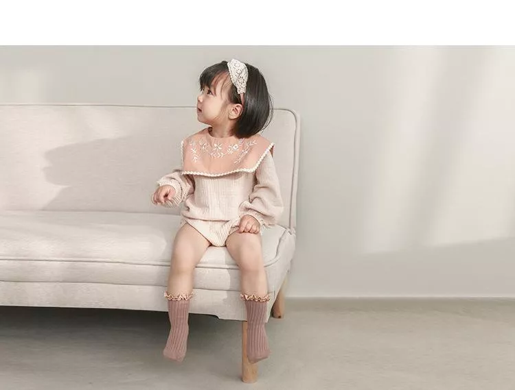 韓版格子花邊百搭中筒襪子