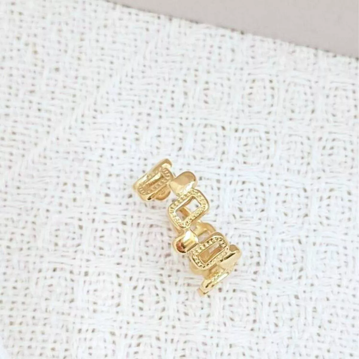 浮動的磚樓 • 鈦鋼戒指