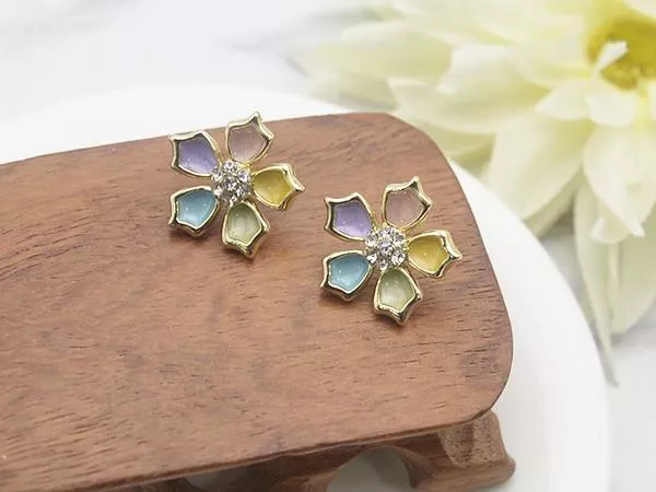 青春有你 • 貼耳耳環