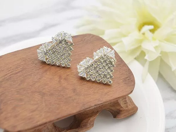 心都亮了 • 貼耳耳環