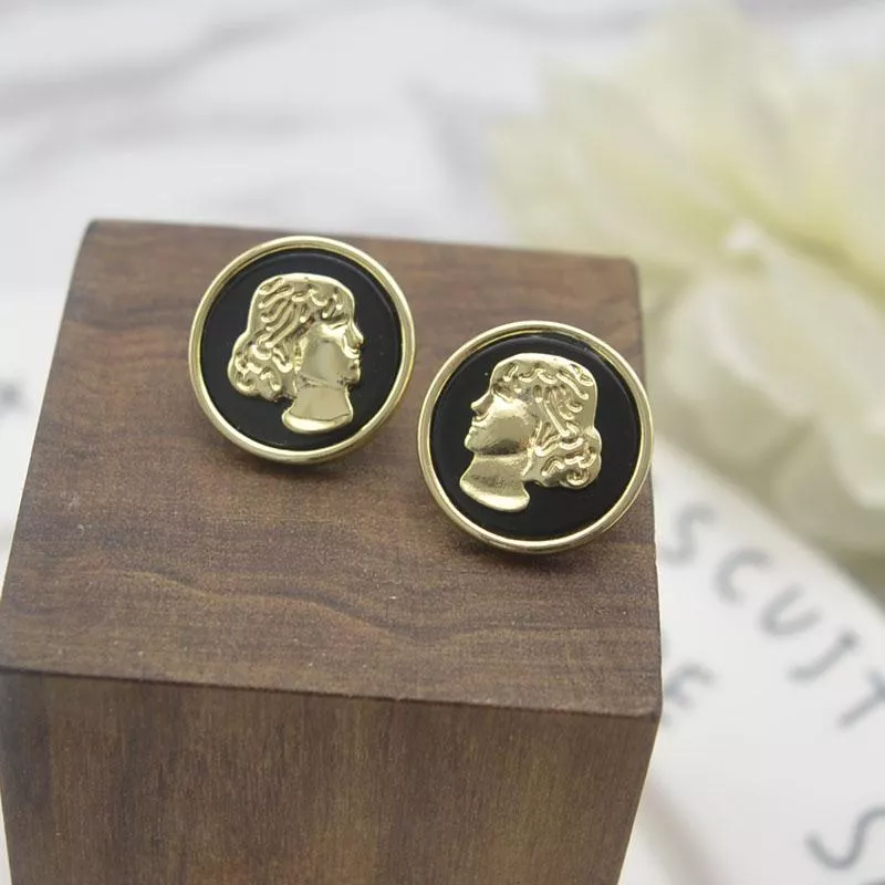 對   望 • 貼耳耳環