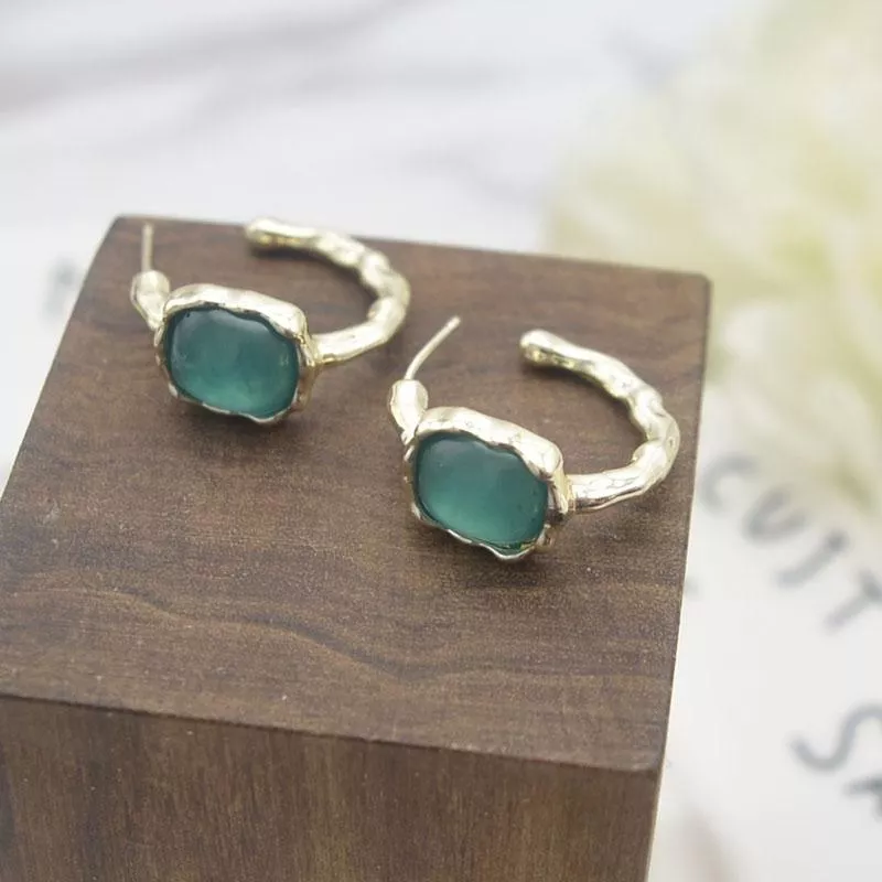 內斂鋒芒 • C圈耳環