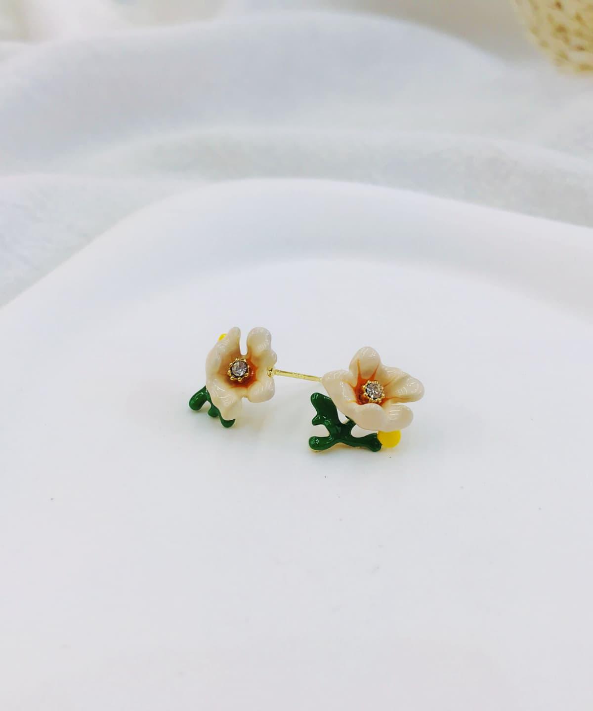 春日綻放 • 貼耳耳環