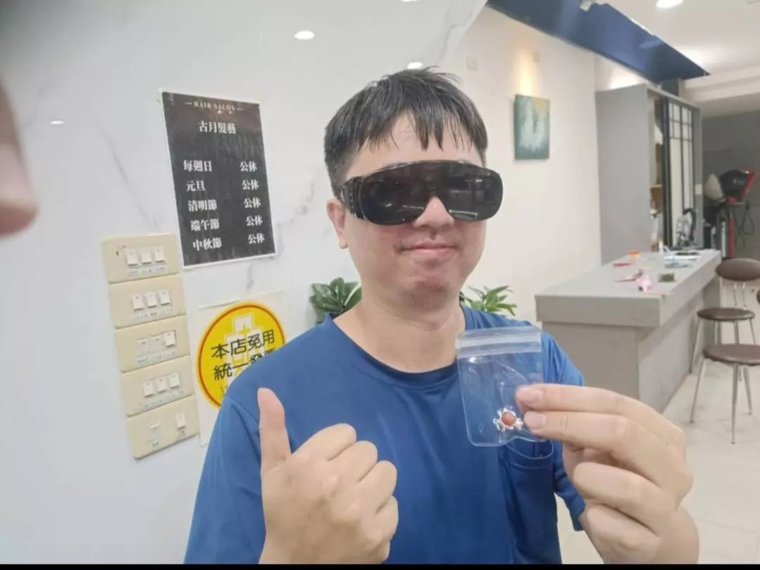 金太陽護身小貼心墜飾