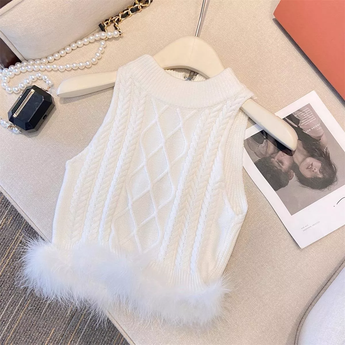 名媛風立領短款甜辣設計削肩針織上衣