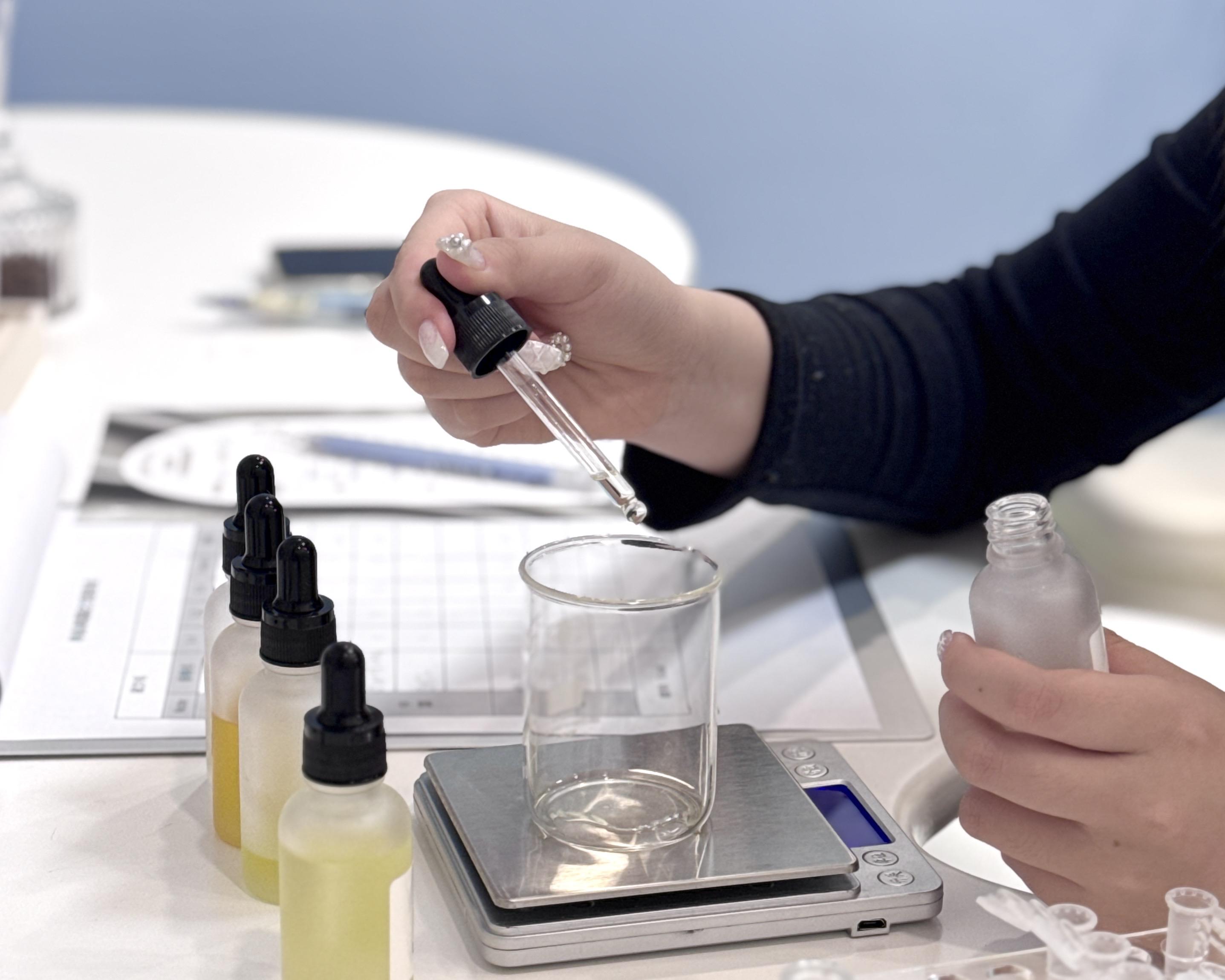 台中香氛調香體驗｜使用文化幣也能參加！沃茲香氛 WHERTZ 手作香水體驗課