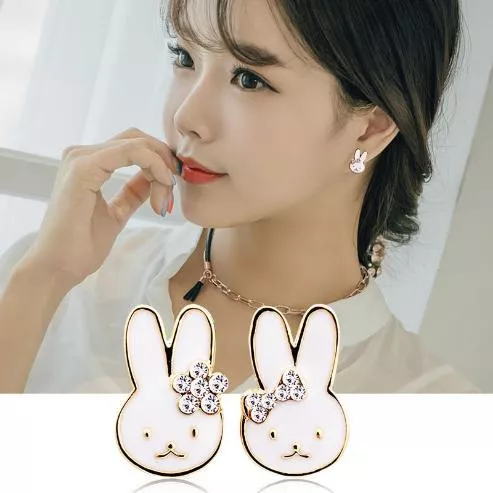 耳環-小兔子 可愛白兔三角耳夾
