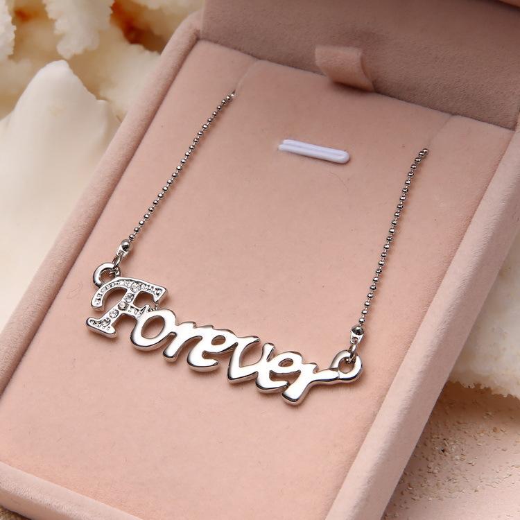 【超值項鍊】FOREVER氣質個性字母短項鍊鎖骨鍊