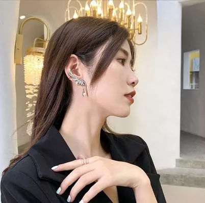 耳環-天使之翼 新潮閃鑽羽毛耳夾耳釘