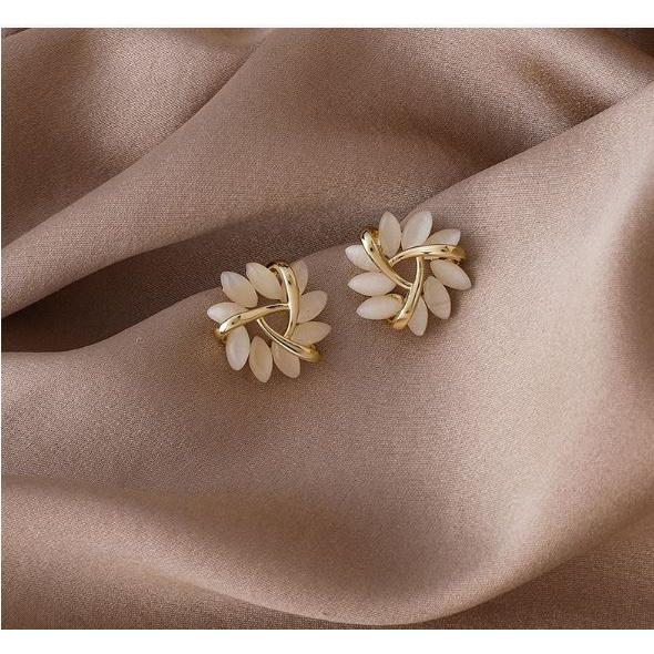 【Alisa 韓國飾品】現貨滿200不含運出貨🍀15617貓眼石耳環 耳環批發 飾品批發商品如說明