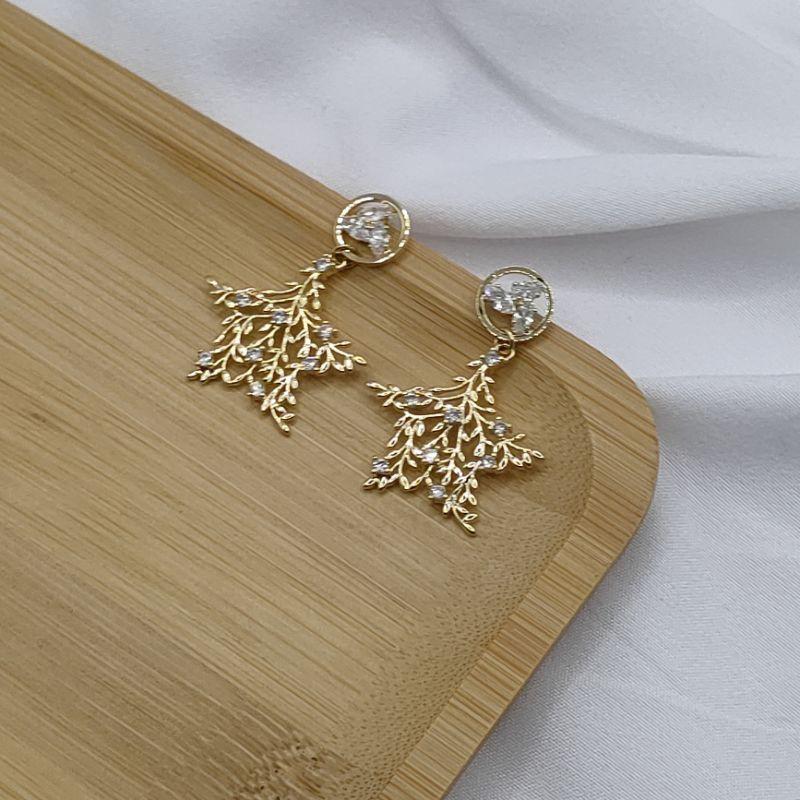 【Alisa 韓國飾品】現貨🍀2070801銅鍍真金樹葉造型五角星925銀針耳釘 耳環批發  飾品批發商品如說明