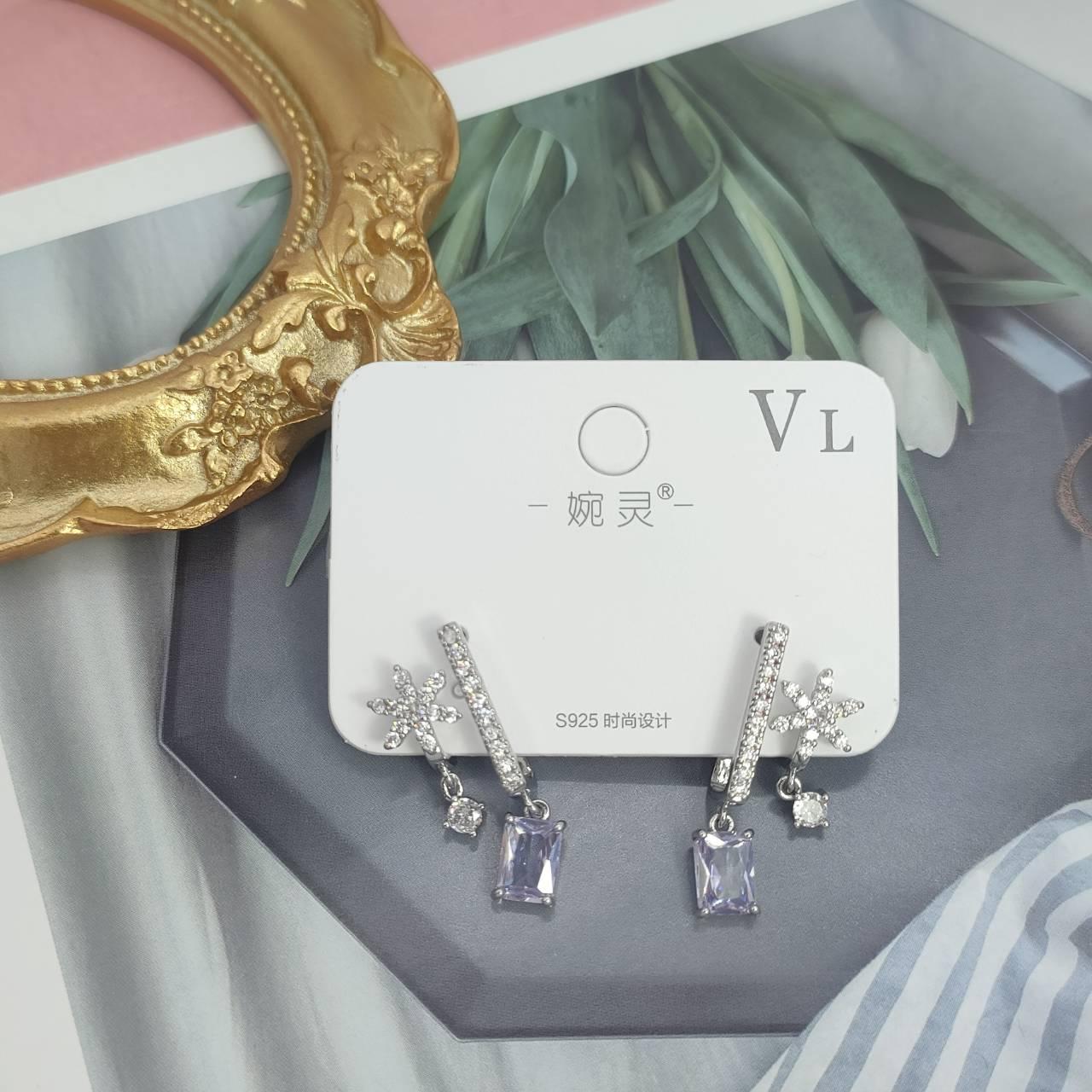 【超值耳環】氣質紫色方鋯閃亮小花耳環