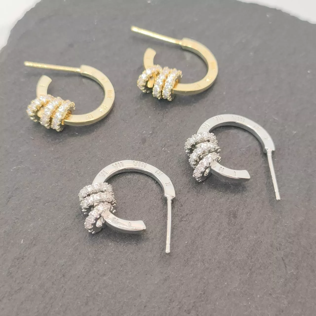 耳環-時尚羅馬數字三環鋯石耳圈2色可選