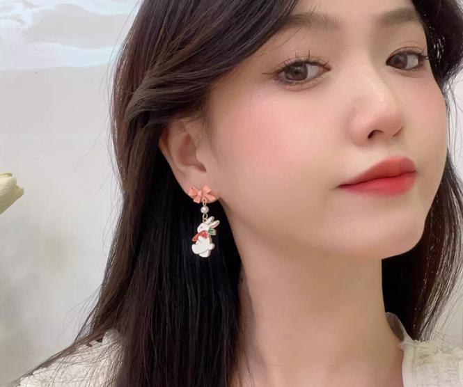 【超值耳環69】小眾趣味可愛萌趣小兔子胡蘿蔔耳釘耳夾