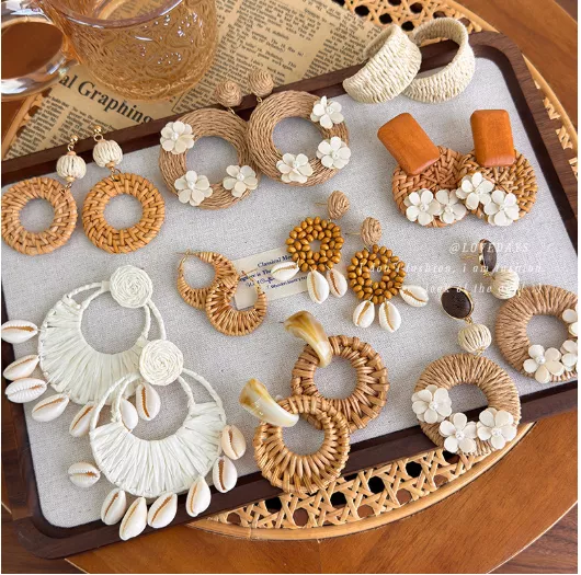 藤編圓環耳環｜海島風・度假穿搭必備