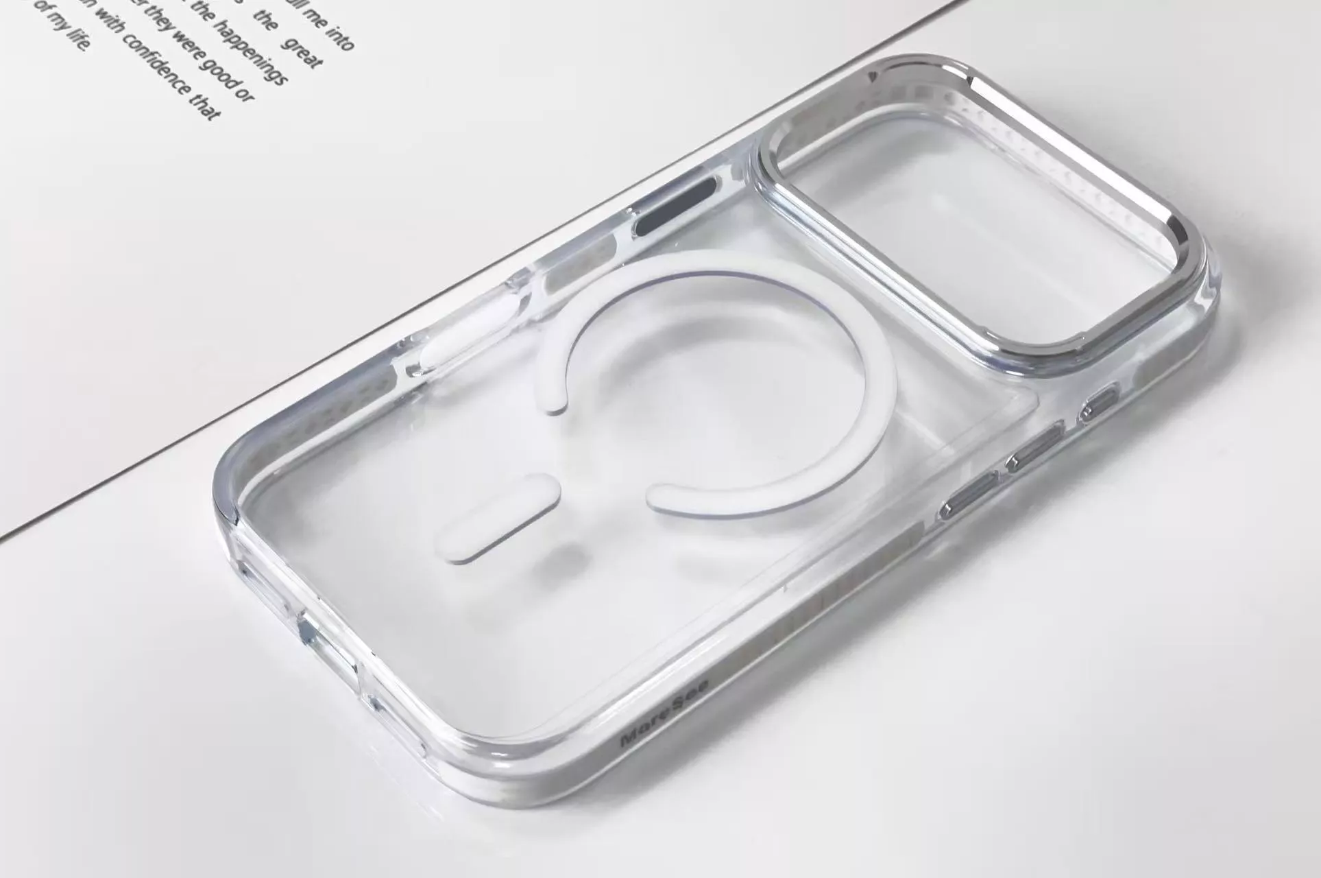 經典磁吸【iPhone17系列】月牙の白