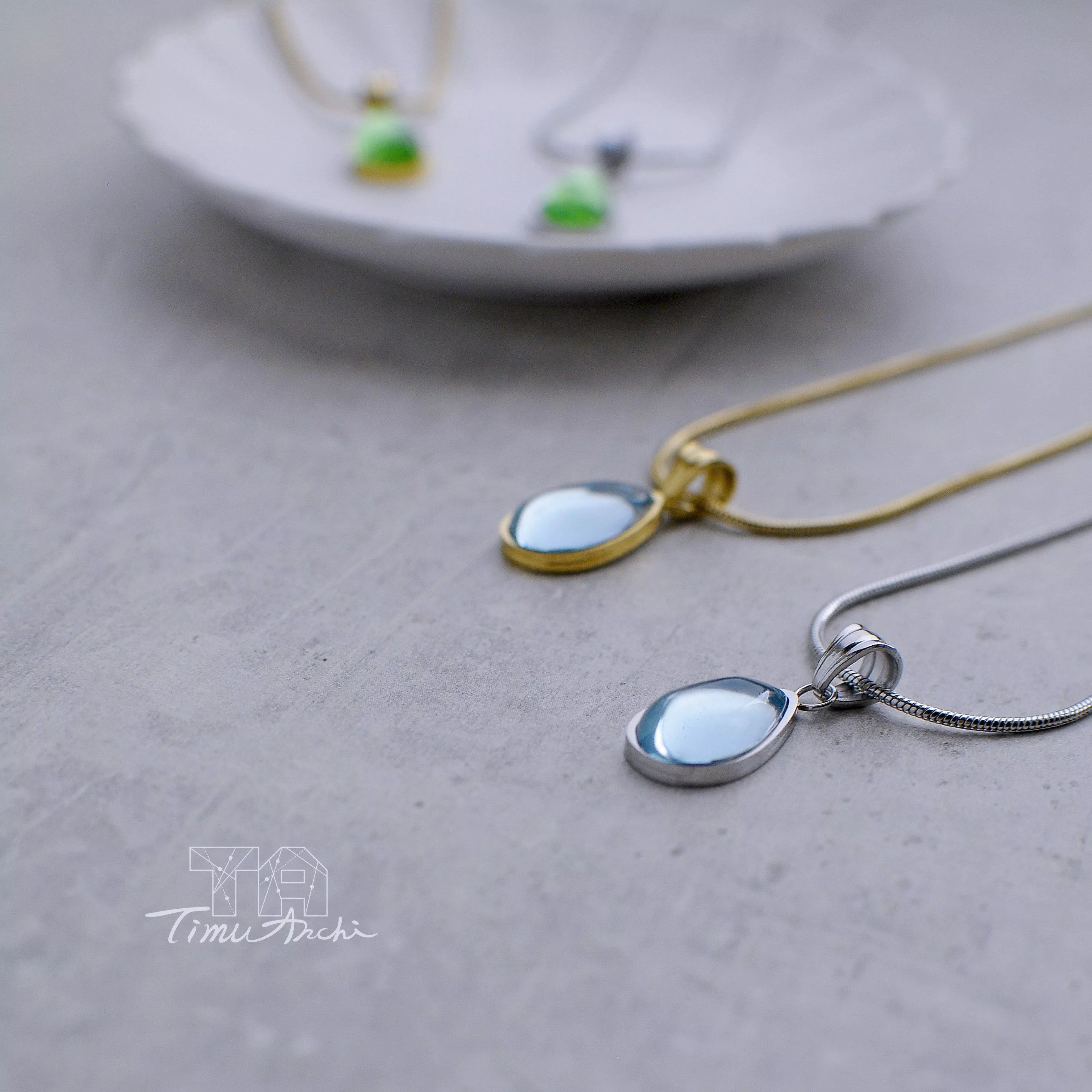 玻璃水滴不鏽鋼項鍊