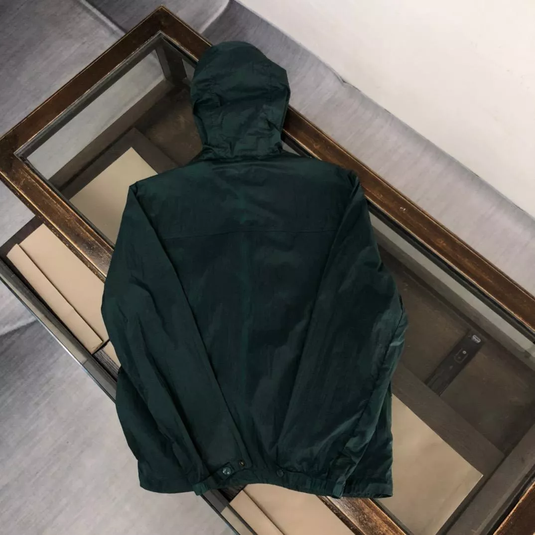 Mon 2023新款春夏經典防曬皮膚衣，男女同款