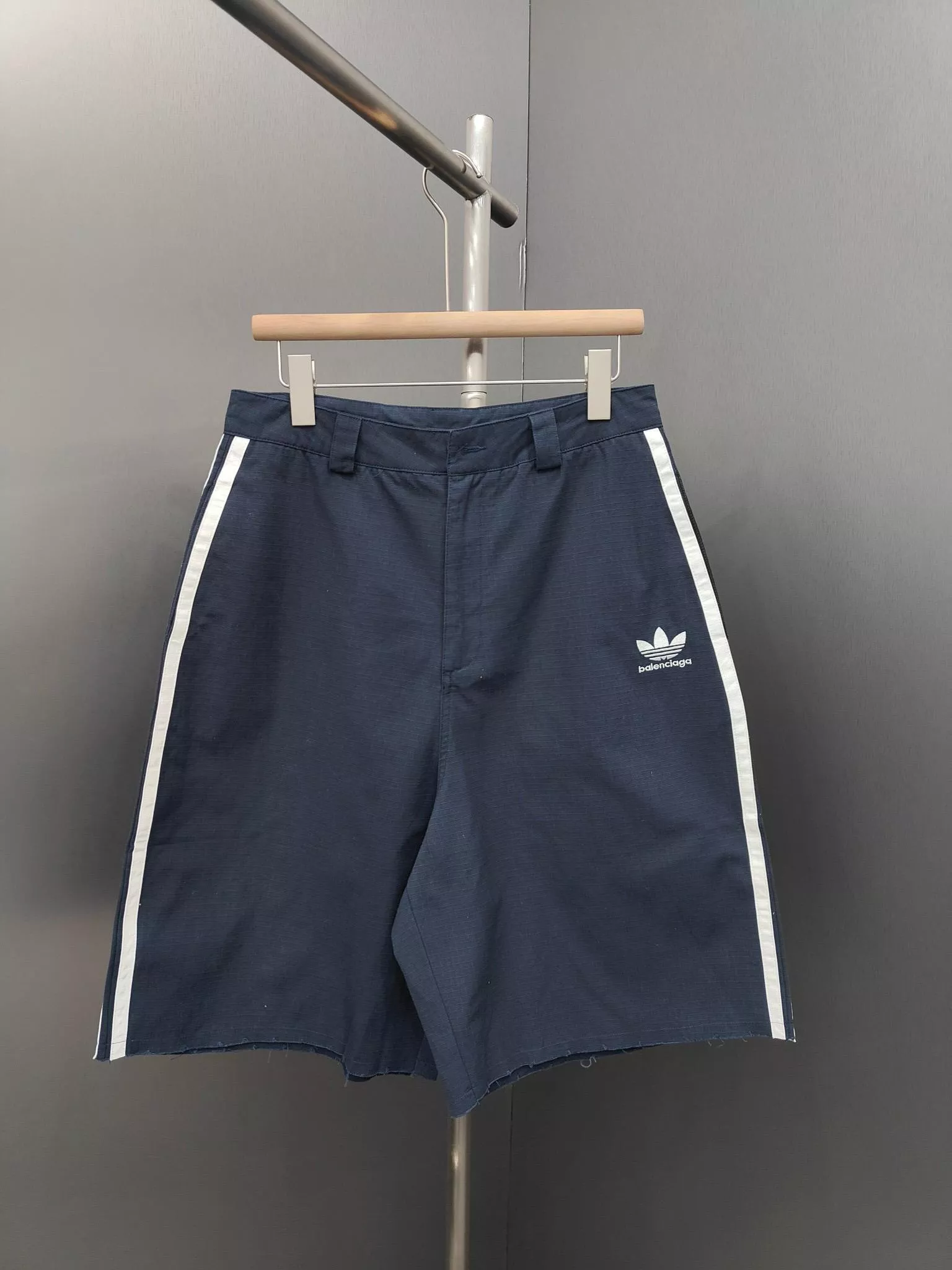 BLCGX Adidas阿迪達斯23SS 三葉草短褲