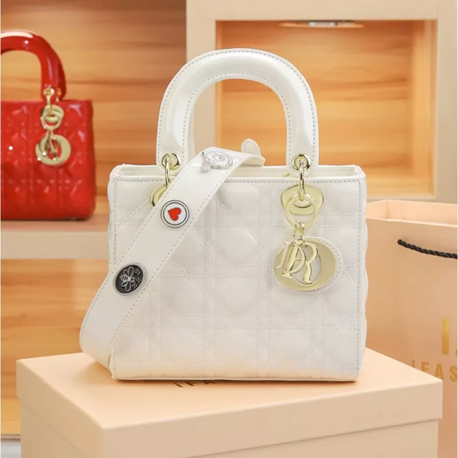 香港專櫃戴妃包-白色