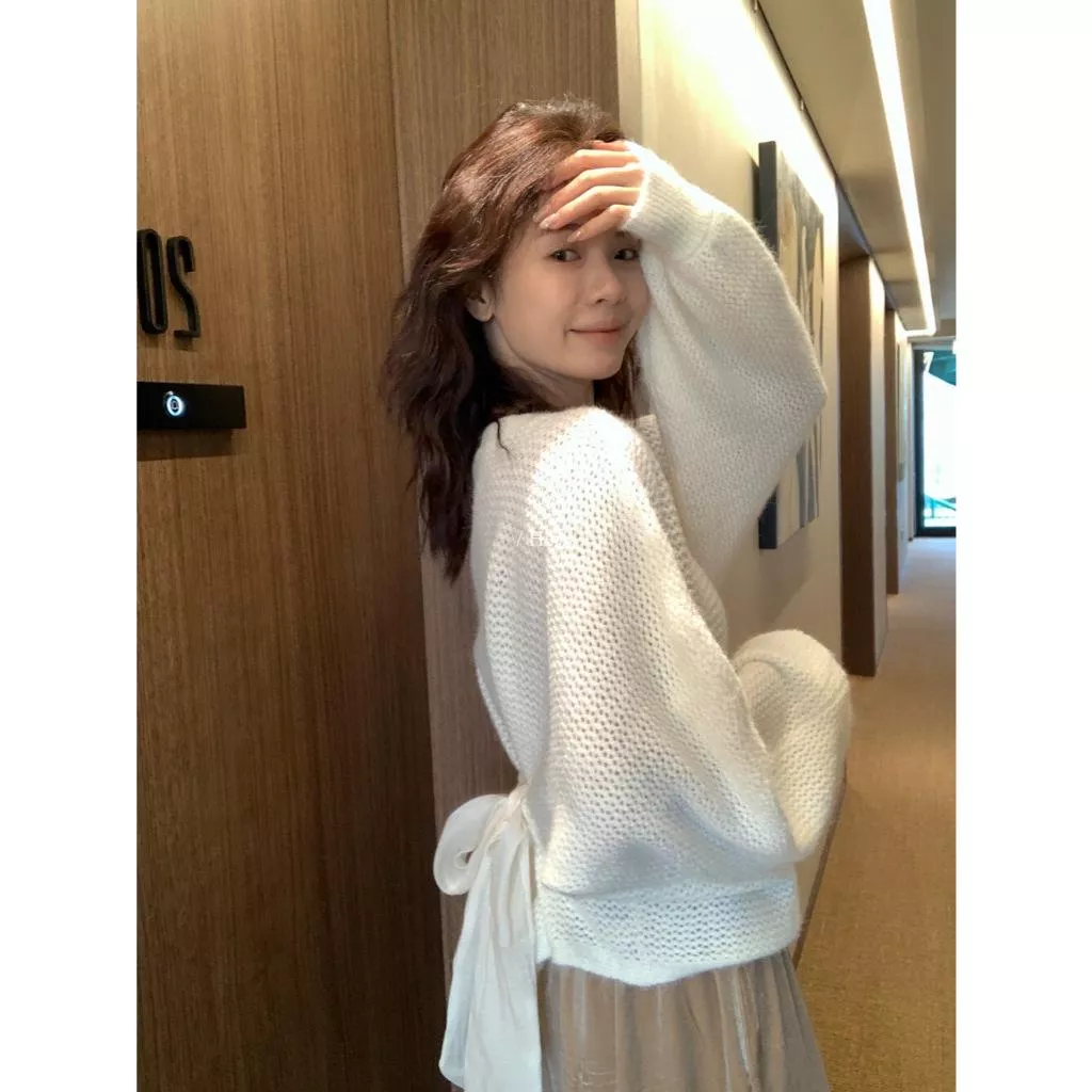 豬豬貓【Hers】韓標！簡約氣質精緻後腰綁帶設計毛衣