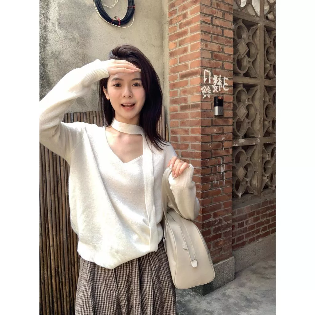 豬豬貓【Hers】簡約氣質日常通勤V領針織衫(配飄帶)（含100%羊毛）