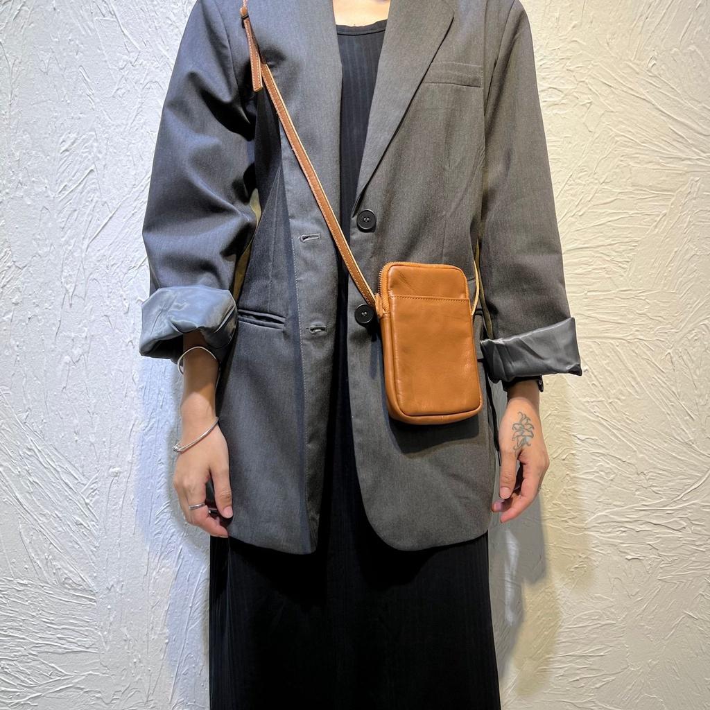 DANDT文藝真皮包真皮女包手工頭層牛皮手機包男女單肩包斜挎包多功能小包(23 JUN CAR)文藝真皮包